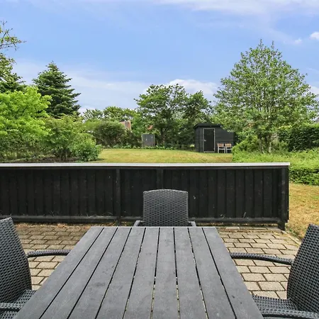 Siouxsie - 500m From The Sea By Interhome